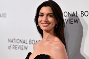 Anne Hathaway