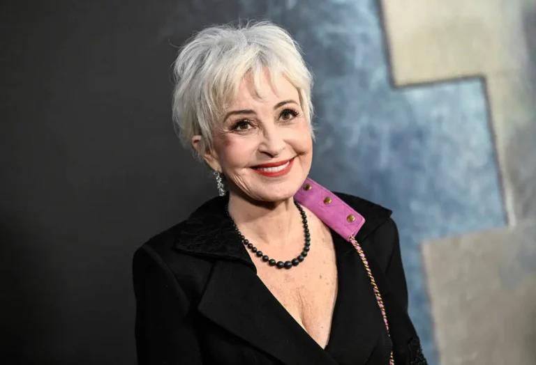 Annie Potts